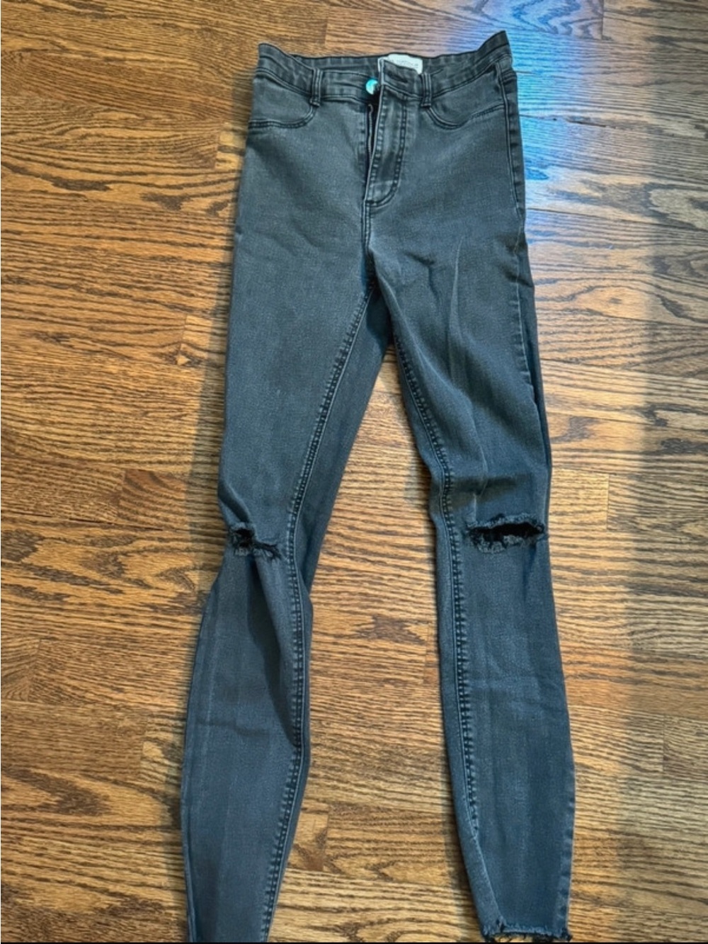 Zara Black Skinny Jeans with Knee Rips